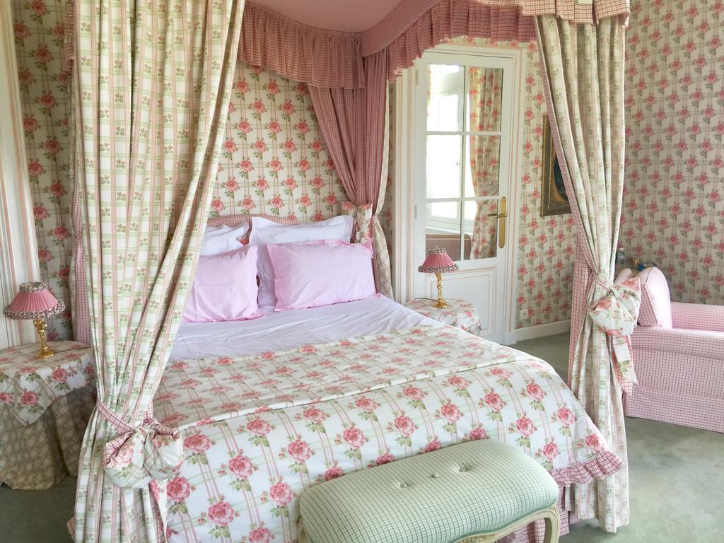 Manoir De Benerville Bed and Breakfast Deauville Exteriör bild