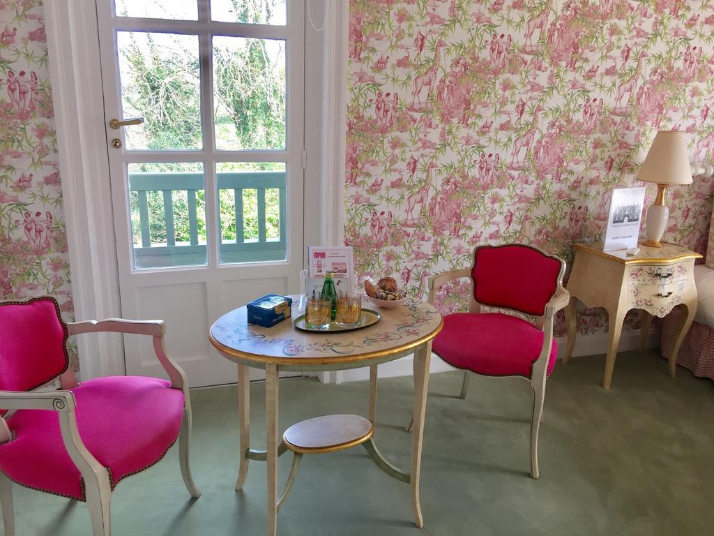 Manoir De Benerville Bed and Breakfast Deauville Exteriör bild