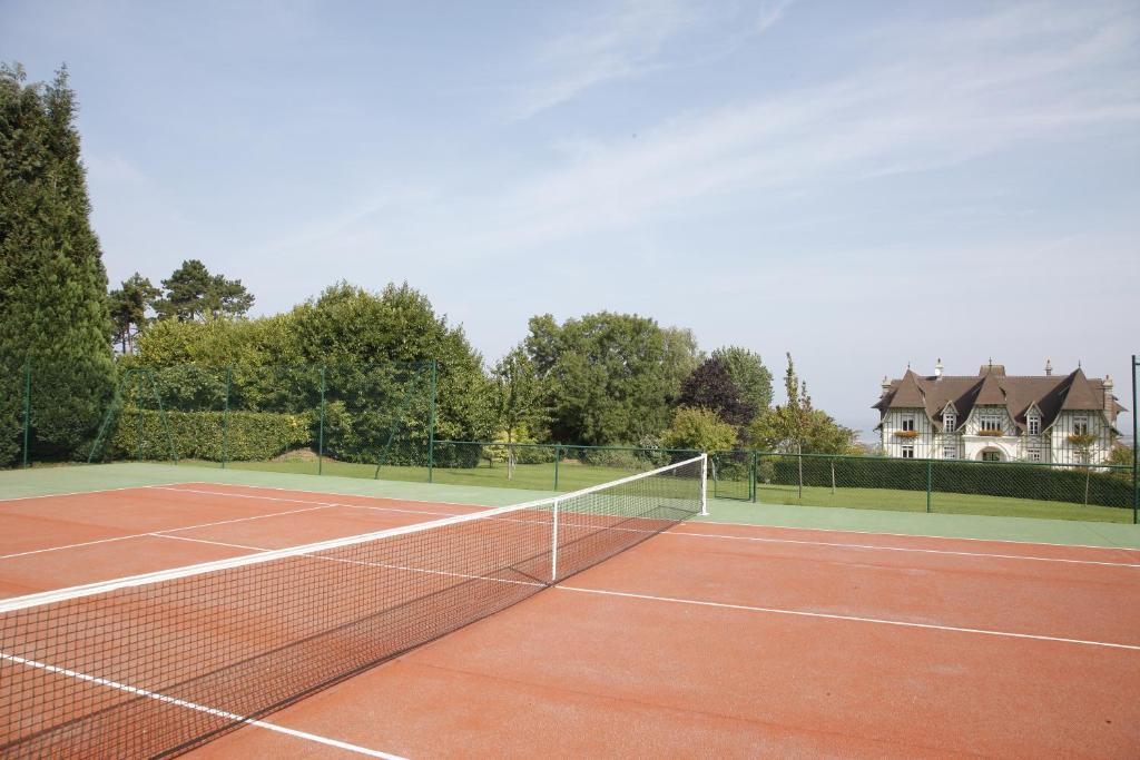 Manoir De Benerville Bed and Breakfast Deauville Exteriör bild