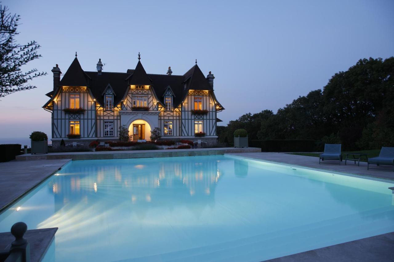 Manoir De Benerville Bed and Breakfast Deauville Exteriör bild